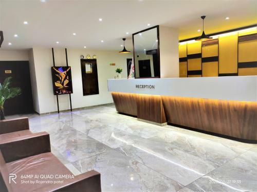 Hotel Sparsh Inn - Chandkheda