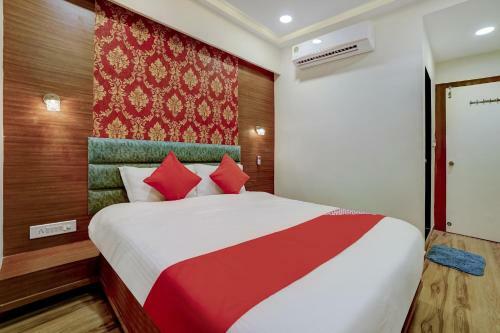 Oyo 67711 Hotel Rj Residency