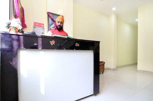Hotel Oyo 27650 Gian Residency