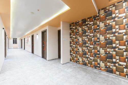 Collection O 76586 Hotel Greenwood
