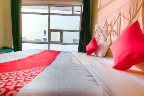 Hotel Oyo 65136 Meerut Inn