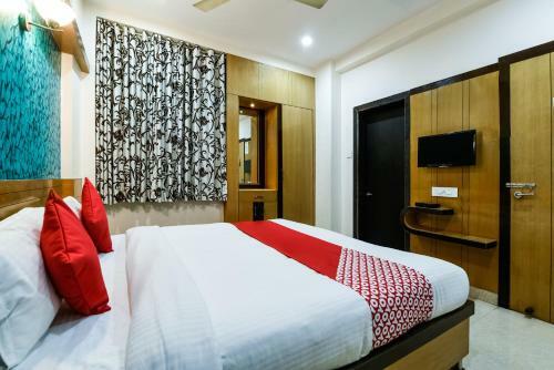 Oyo 30414 Hotel Us Residency