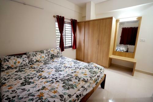 Castle Jp Service Apartments