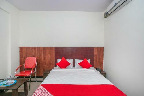 Hotel Oyo 26817 Gks Residency