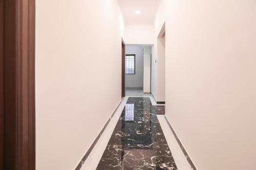 Hotel Oyo 30678 S K Residency
