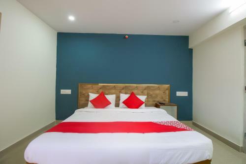 Hotel Oyo 67007 Manyu Inn