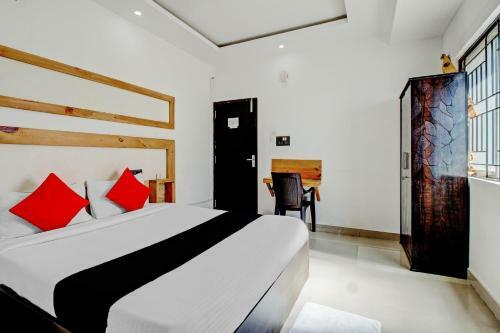 Hotel Capital O Blr2521 Green City Comforts