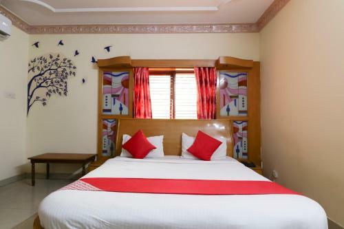 Hotel Oyo 71675 New Aishwarya Comforts