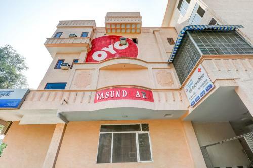 Hotel Oyo Flagship 76487 Vasundhra Inn