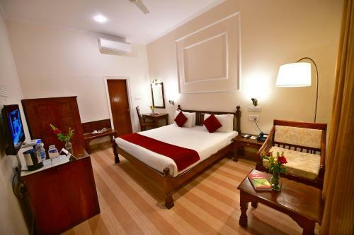Hotel Pride Kadamb Kunj Resort Bharatpur