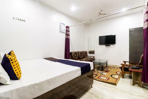Hotel Spot On 65047 Gokul Residency