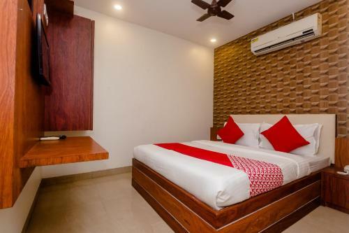 Hotel Oyo 26563 Safar Residency