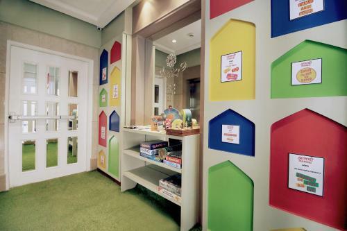 Theory9 Premium Service Apartments Bandra