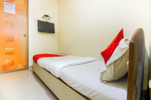 Oyo 74855 Hotel Nirmal Inn