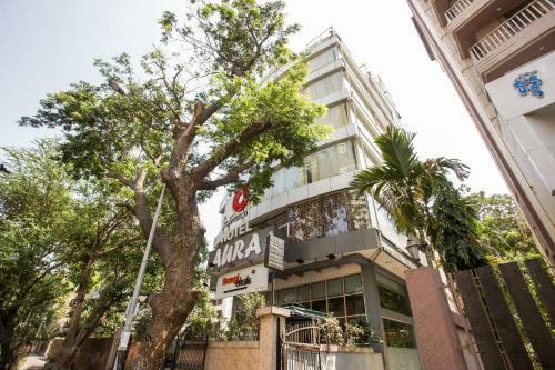 Capital O 35557 Hotel Aura