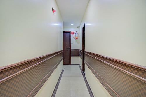 Oyo 77701 Hotel Aquarius