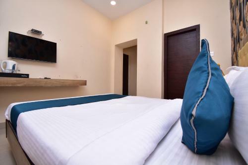 Hotel Silverkey Executive Stays 38545 Stay Hub Bhawanipur