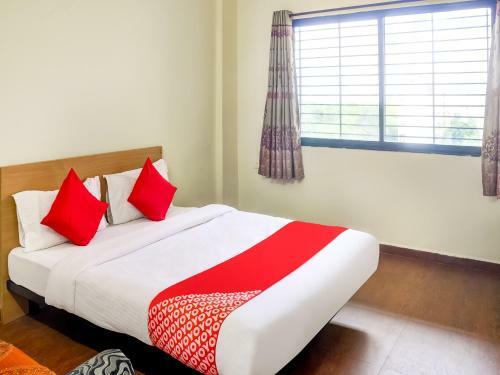 Oyo 74291 Hotel Relax Inn