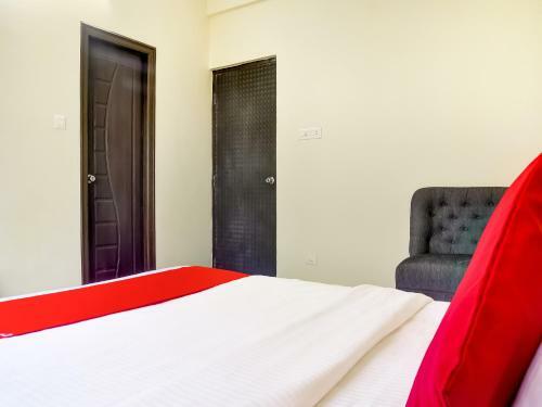 Oyo 74291 Hotel Relax Inn