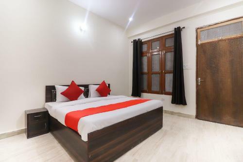 Oyo 46253 A R Hotel