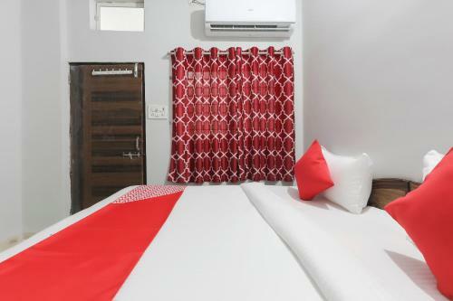 Hotel Oyo 47684 Vaishnav Vatika
