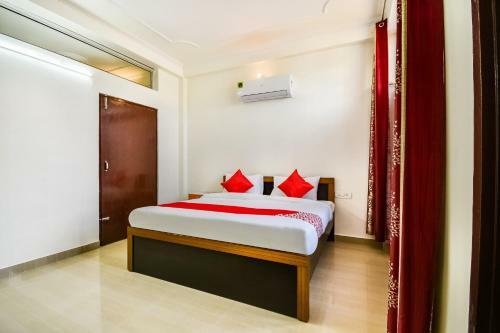 Oyo 66345 The Hotel Utkarsh Heritage