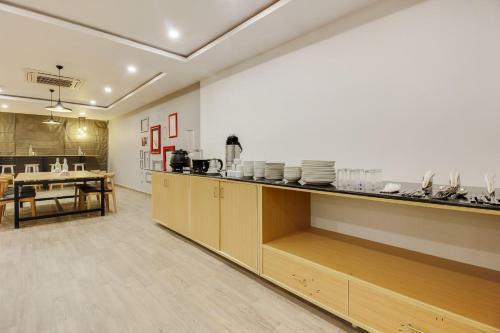 Capital O 44536 Hotel Pc Palace