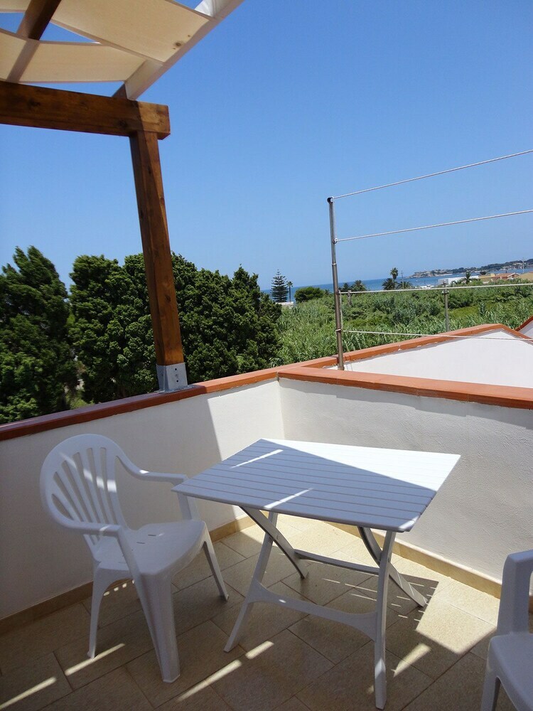 B&B Terra Marique