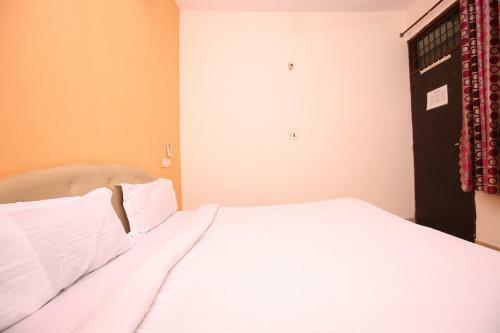 Hotel Spot On 38121 Sunshine Lodge