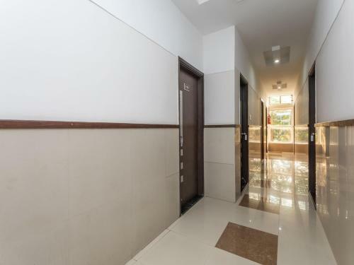 Oyo 77381 Hotel Gg Farms