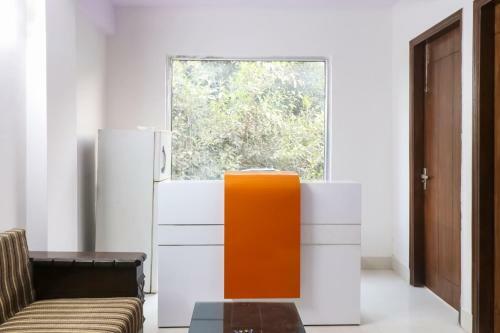 Hotel Oyo 75809 Sharma Residency