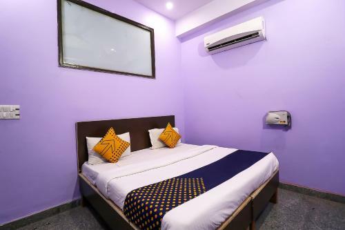 Hotel Spot On 63051 Metro Palace