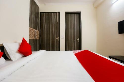 Hotel Oyo 70899 Green Heavens