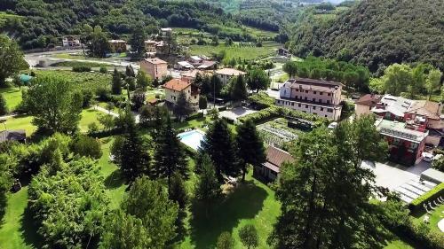 Hotel Albergo Miralaghi