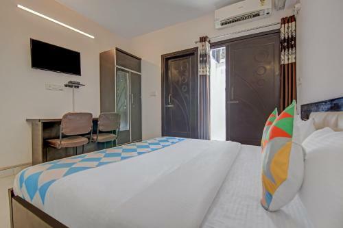 Hotel Oyo 77867 Flagship Silver Palace
