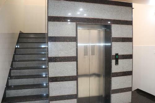 Hotel Krishna Orbit