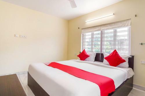 Hotel Oyo 63269 White House