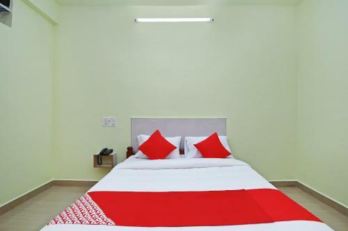 Hotel Oyo 24623 Chetana Residency