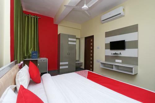 Hotel Oyo 26864 Affinity Palace
