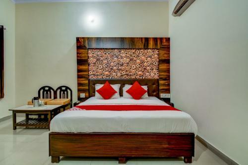 Oyo 19951 Hotel Saif