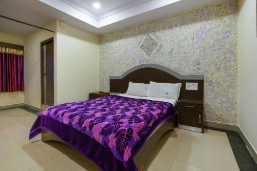 Spot On 49255 Hotel New Simran Palace