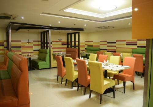 Metropolis Hotel (A Unit Of Osem Hotel)