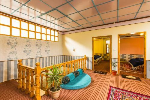 Zostel Homes Kotkhai (Shimla)