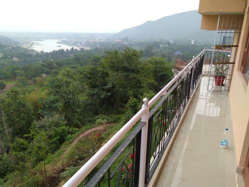 Oyo 26842 Prem Homestay Cottage