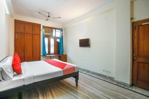 Hotel Oyo 69824 N G Palace
