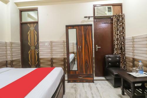 Oyo 64662 Hotel Baba Residency