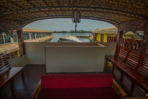 Ekah Backwaters Cruise -houseboat , Alleppey
