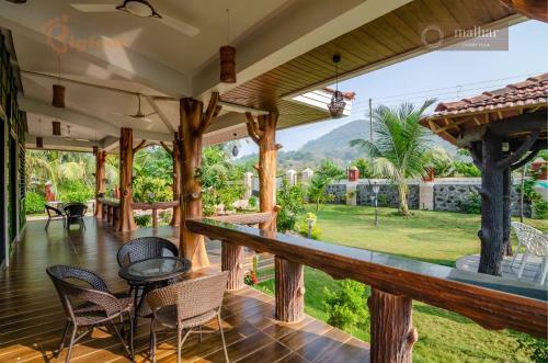 Bed & Breakfast Bigfoot Stay - Malhar Villa