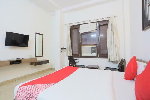 Oyo 61993 Hotel Chandigarh Highway