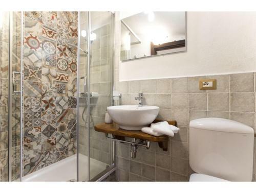 Villa Alghero, Casal Patern For 14 People With Swimming Pool